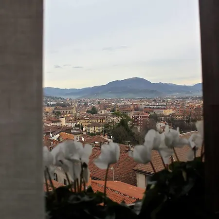 Casa Fontana Del Delfino Bergamo